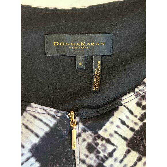 Donna Karan Handkerchief Hem Stretch Dress Women's Size 0 Comfort Designer Prep - Picture 2 of 11